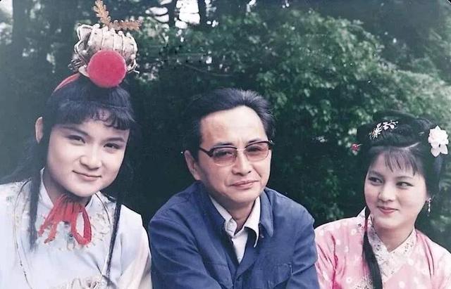 电影版红楼梦导演是谁?(红楼梦导演)