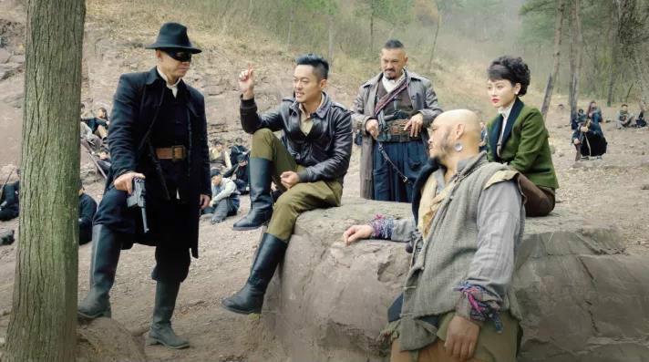 铁血茶城铁人身份暴露?(黄克敏导演 联系)