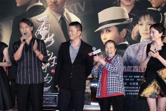 梅显祖扮演者？(柏杉导演夫人)