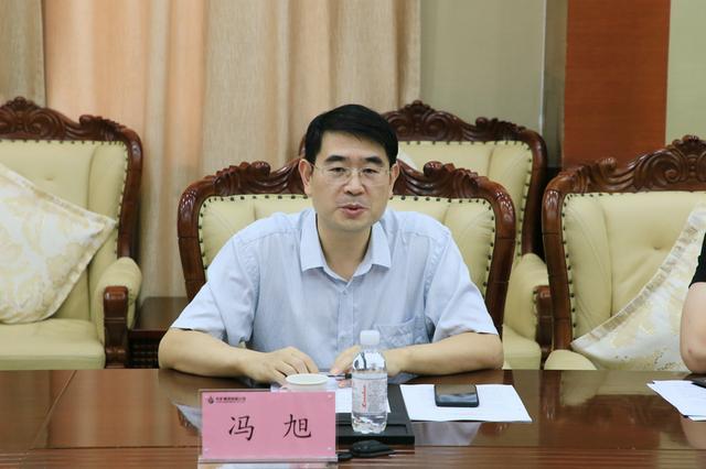 生于70年代冯旭和谁在一起了？(导演冯旭)