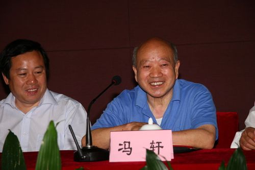 生于70年代冯旭和谁在一起了?(导演冯旭)