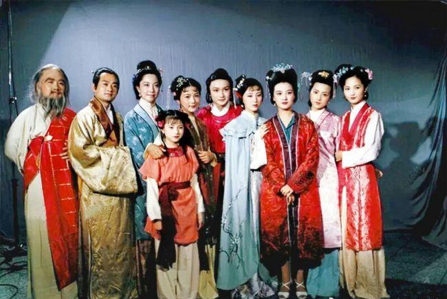 86版红楼梦演员命运?(86版红楼梦副导演)