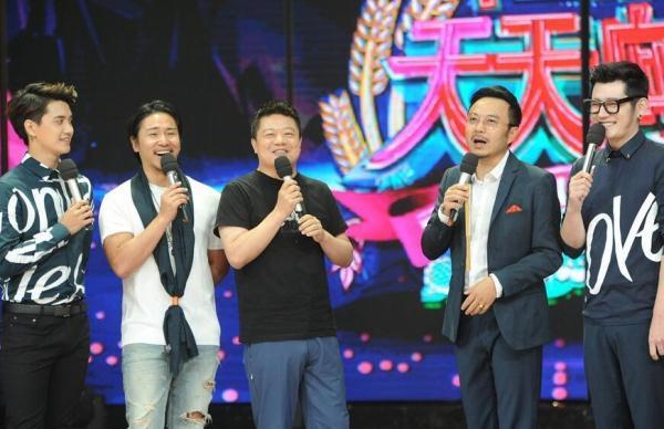 12年天天向上导演？(天天向上的导演)
