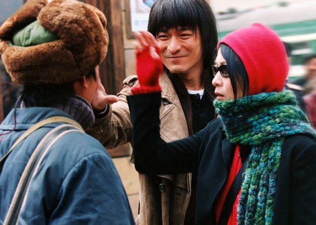 天下无贼这部电影是哪一年出的?(天下无贼导演是谁)