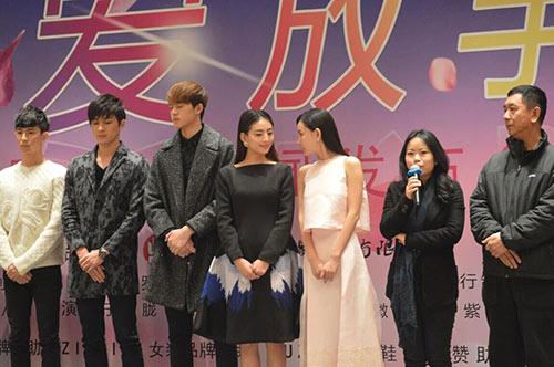 明若晓溪王薇年龄?(导演王薇)