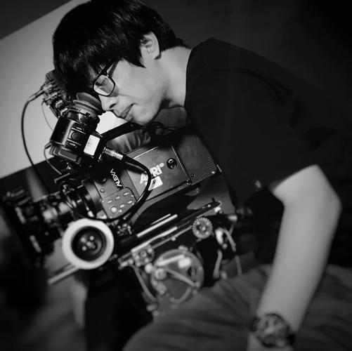 全国第一个拍广告的导演？(商业广告导演)