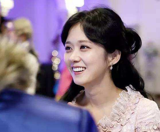 张娜拉制作人奖是什么?(张娜拉和导演睡觉)