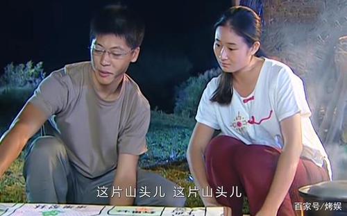 长贵吐牛奶是第几集？(导演吃女星豆腐图片)
