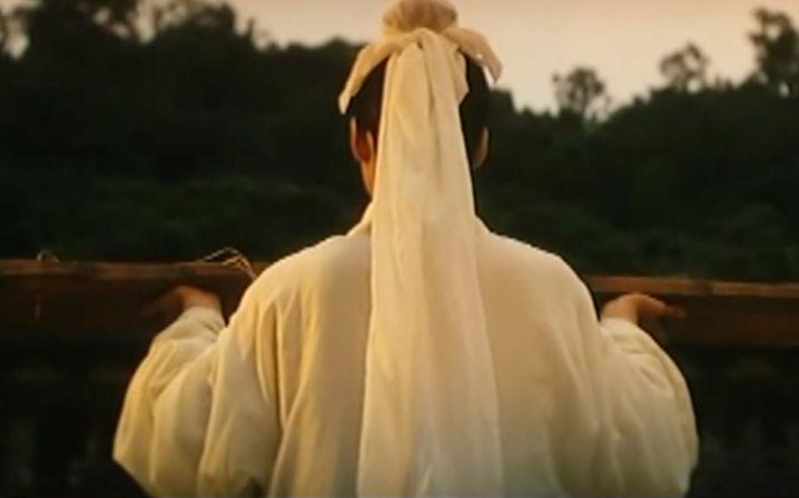关于爱情的感人电影……最后是类似徐克的《梁祝》的?(徐克导演的梁祝国语版)