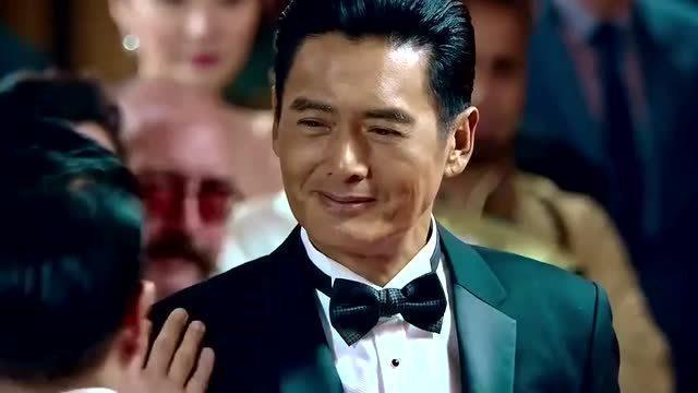 澳门风云3怎么有两个周润发，他们各是谁，有什么区别，谁更厉害呢？(澳门风云三的导演是谁)