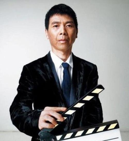 与冯小刚同名的导演?(冯小刚导演简历)