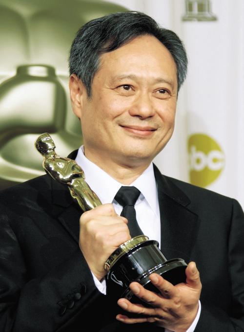 李安导演十部必看电影？(李安导演视频)