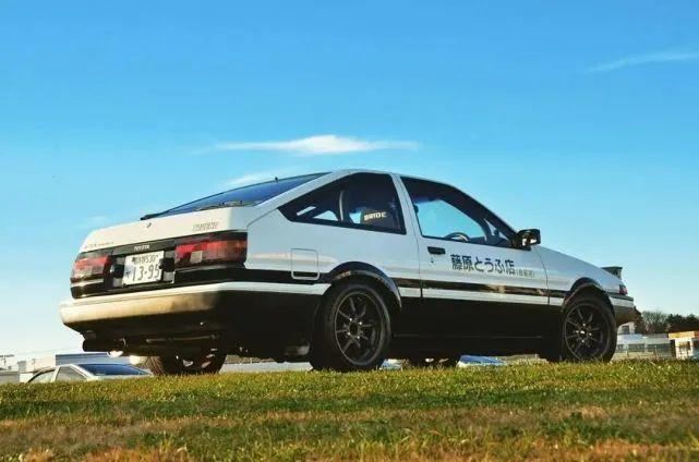 ae86出自哪部电影?(刘伟强导演拍摄特点)