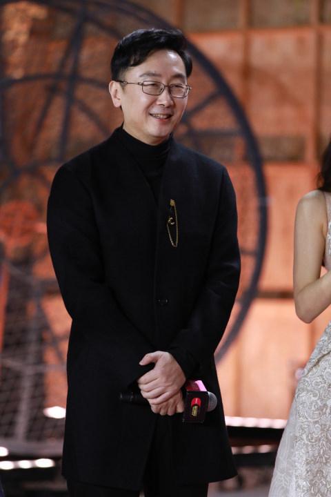 主持人和导演的关系？(湖南主播陪导演 在线)