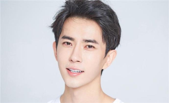 于朦胧 父母是少数民族吗?(于朦胧导演)
