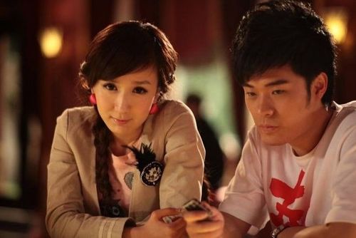 爱情公寓四中曾小贤和胡一菲睡过吗?(美女被导演睡的所有视频)