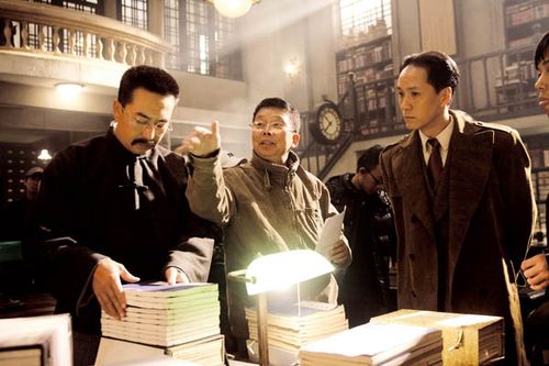 建党伟业的导演是黄建新对吗？(建党大业导演是谁)