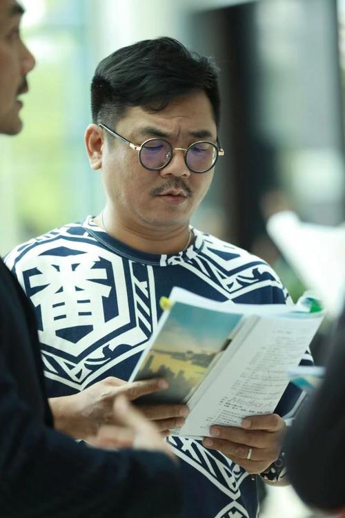 能分别介绍一下恐怖大师各集导演的代表作吗?(恐怖直播导演)