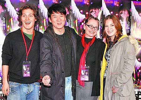周华健与袁咏仪演的一部电影，叫什么？(谭朗昌导演)