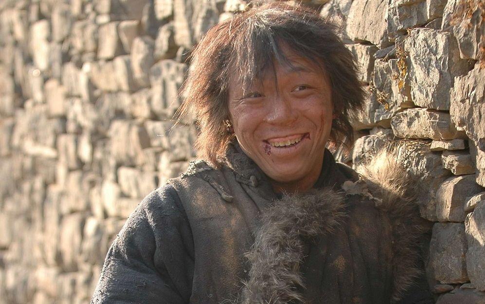 黄渤刚出道时候的电影？(黄渤导演什么戏)