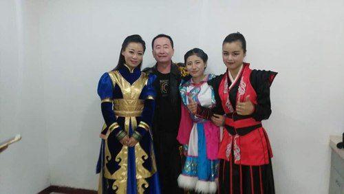 蔡玲玲歌手资料？(刘军 导演)