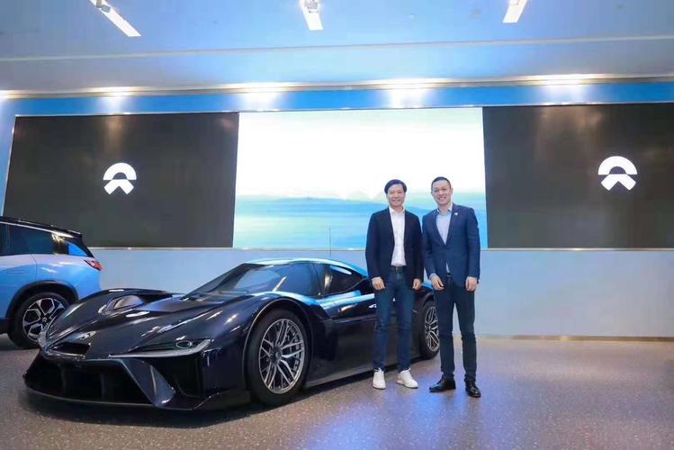 李亚鹏是小鹏汽车创始人吗?(于小鹏导演)