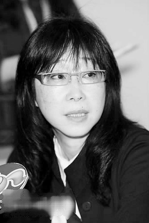 张婉婷年轻时期?(导演张婉婷)