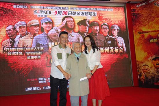 激战江南关竹青最后嫁给谁了？(宁海强导演的妻子是谁)