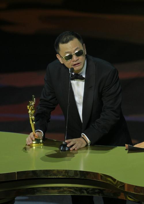 王家卫活了多少岁?(著名导演王家卫的作品)