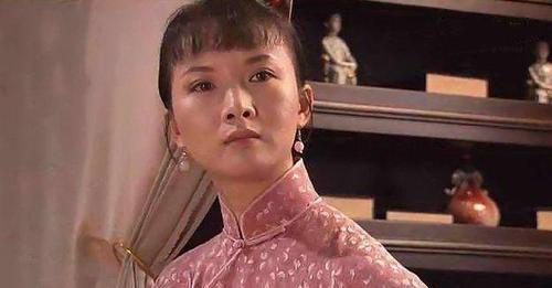 大宅门上的香秀是谁扮演的?(导演张元龙)