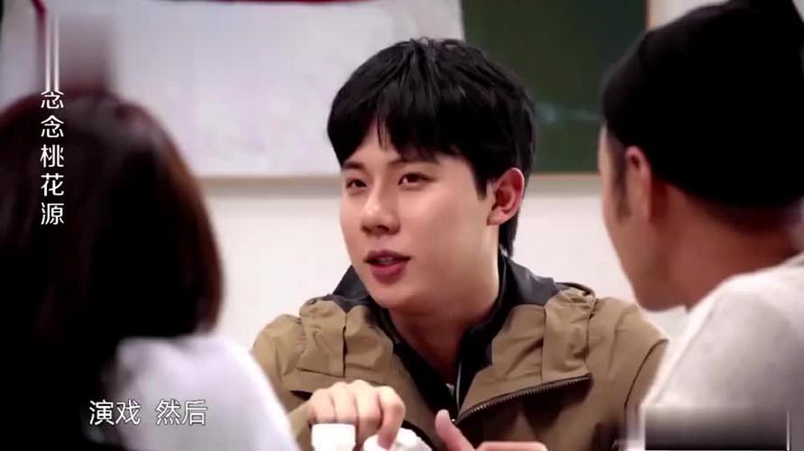 念念桃花源周奇介绍?(2015年10月死了的导演)