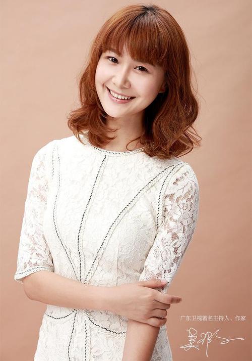 湖南卫视主持人与导演是谁？(湖南主持人吴瑕睡导演)