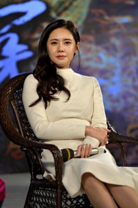 秋瓷炫悬疑电影?(金成洪导演)