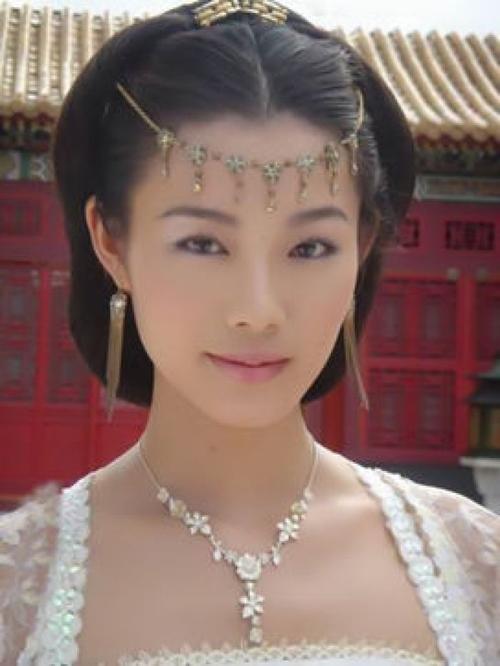 于娜都演过什么电视剧?(白雪导演)