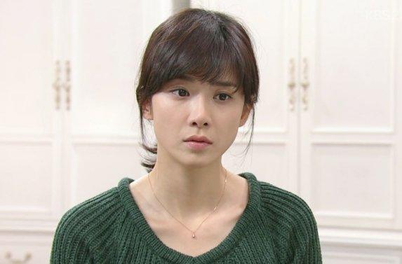 我女儿瑞英中瑞英有离婚吗?