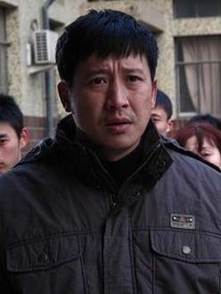 牵挂的牛建国是谁演的?