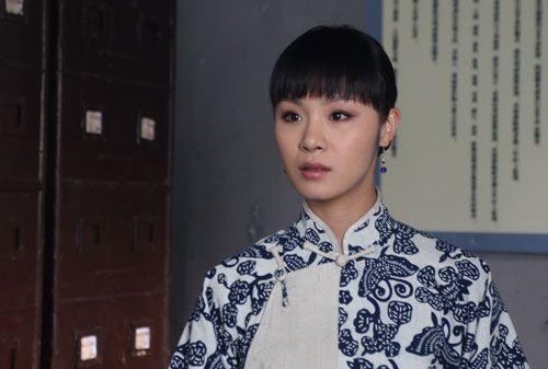 白狼女主角扮演者?