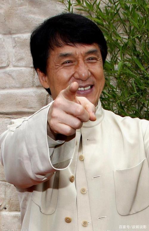 成龙的故事?