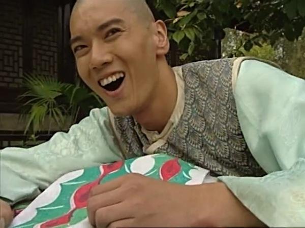 铁齿铜牙祝君豪的扮演者？