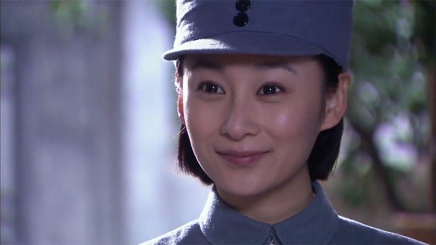 伏弩女大佐吻戏哪一集?