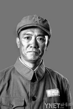 李路是亮剑导演吗？