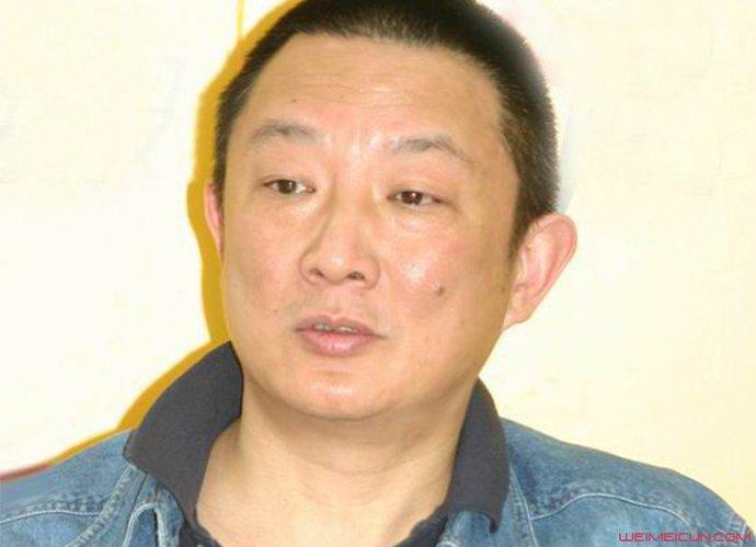 张黎今年多大？