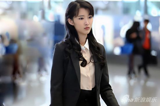 拥抱星星的月亮奚望扮演者?