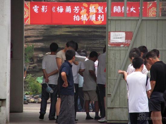 电影开机拍摄前喊的口号？