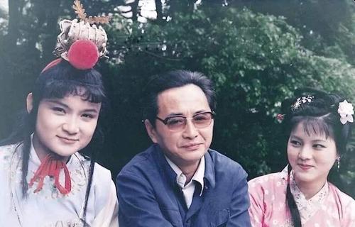 87红楼梦导演？