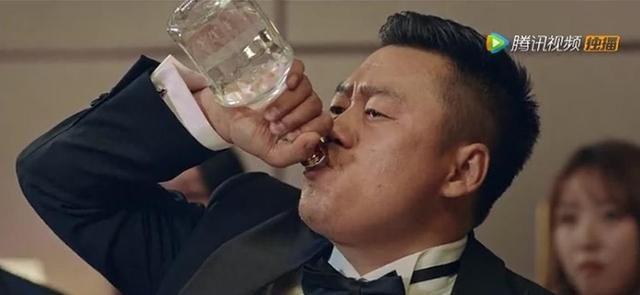宋晓峰跟张上天喝酒是什么电影？