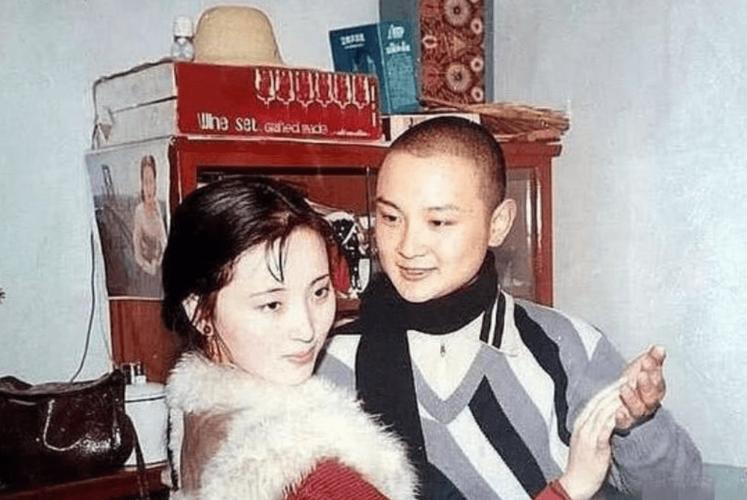欧阳奋强还活着吗?