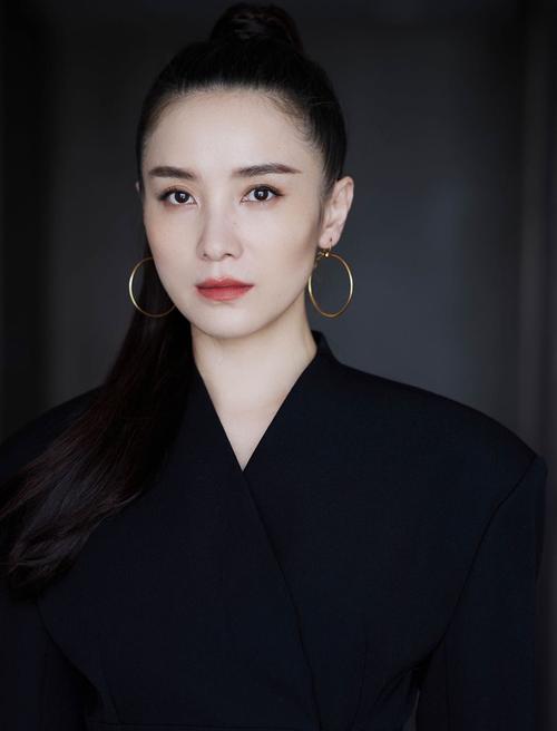 宋佳是谁?