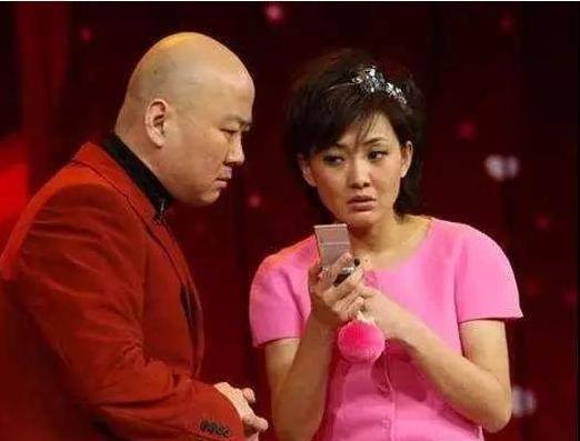 牛莉是冯巩儿媳吗?