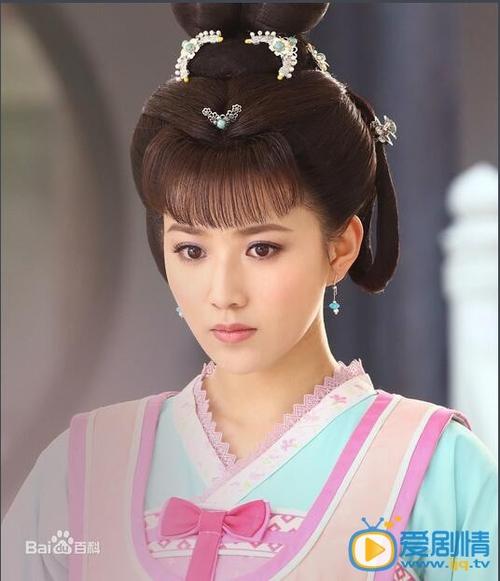 扭花女里的婉儿是谁演的?